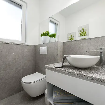 Adriatique Zadarvillas マスレニツァ