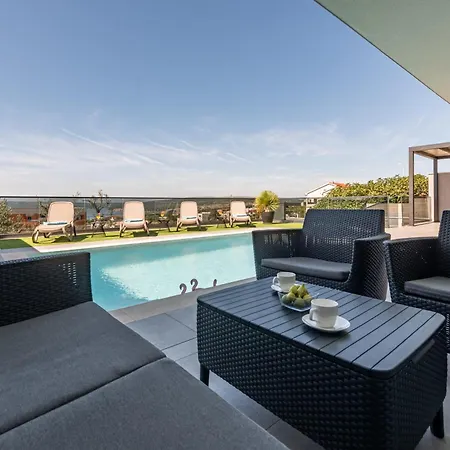 Adriatique Zadarvillas * Maslenica